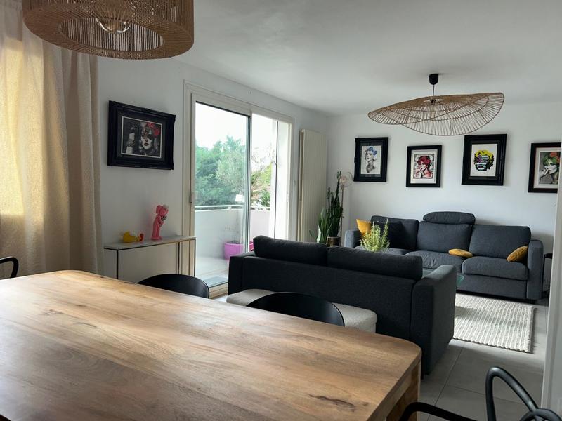 Appartement - 87 m² - 5 pièces