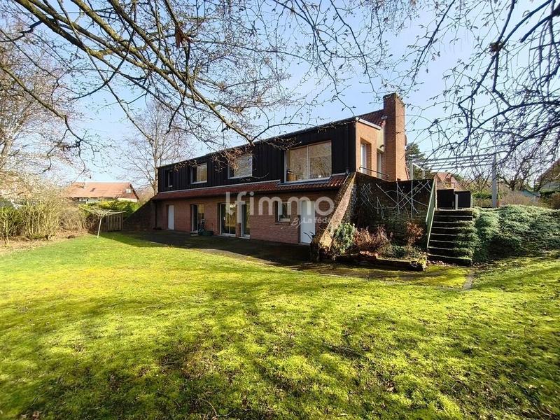 Maison d'architecte - 210 m² - 6 pièces