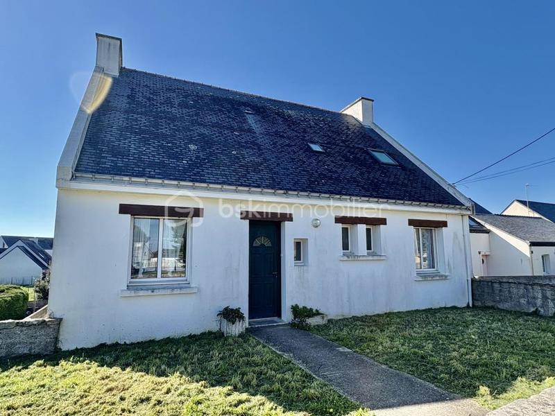 Maison - 141 m² - 7 pièces