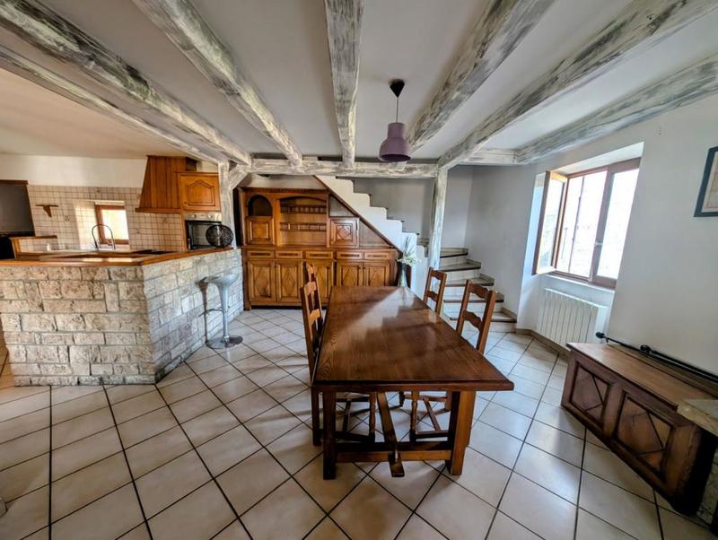 Maison de village - 132 m² - 6 pièces