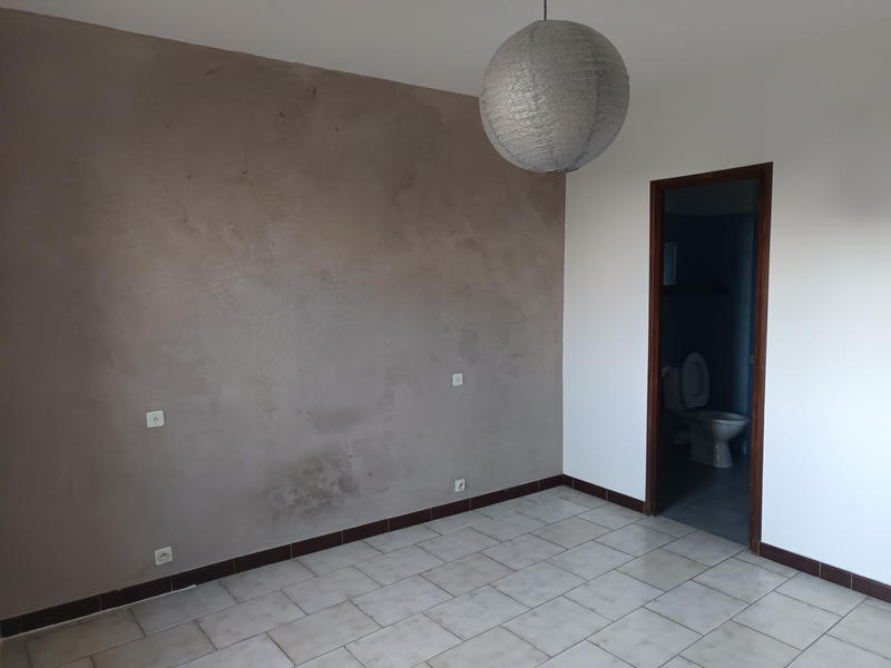 Propriété - 330 m² - 14 pièces