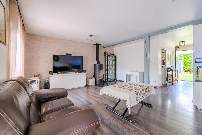 Maison - 143 m² - 7 pièces