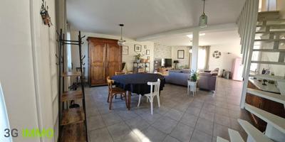 Maison - 100 m² - 4 pièces