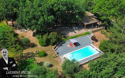 Villa - 170 m² - 4 pièces