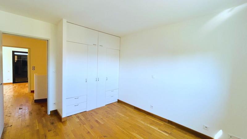 Maison - 155 m² - 6 pièces