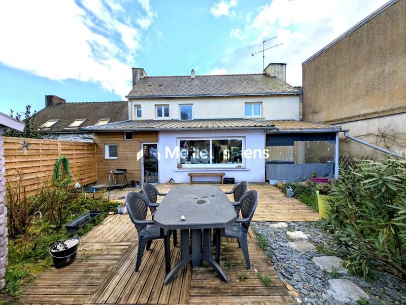 Maison - 133 m² - 6 pièces