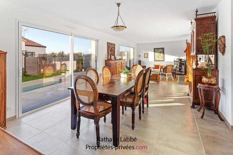 Maison - 128 m² - 5 pièces