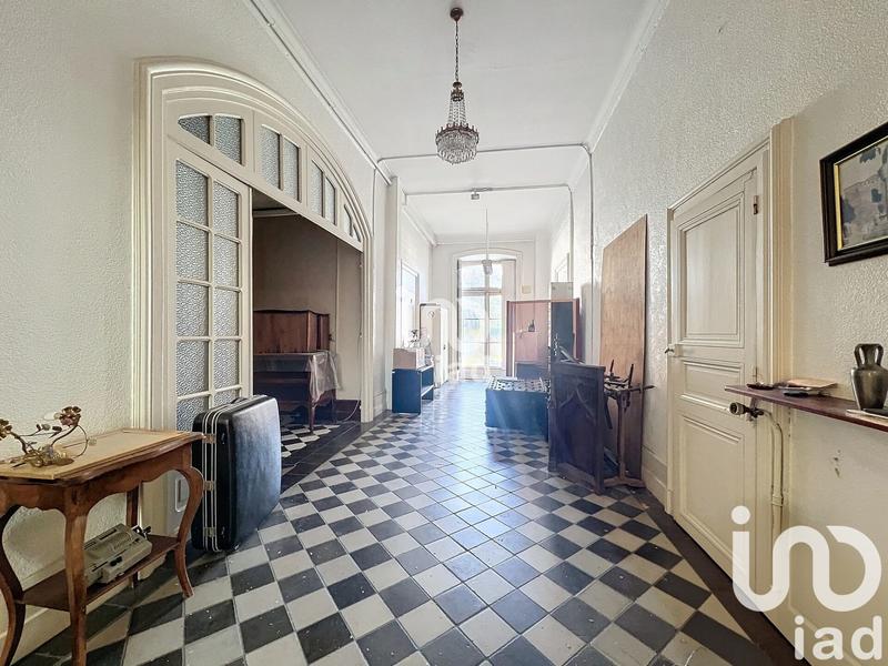 Maison - 480 m² - 23 pièces