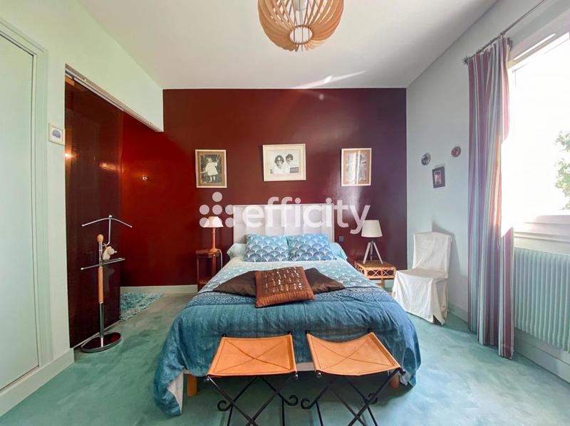 Maison - 160 m² - 6 pièces