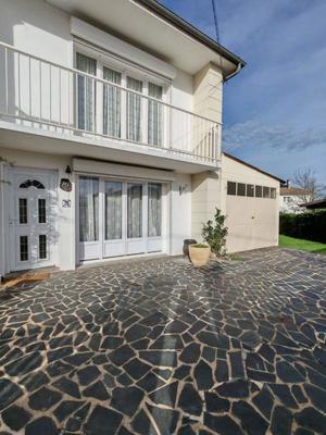 Maison - 165 m² - 5 pièces