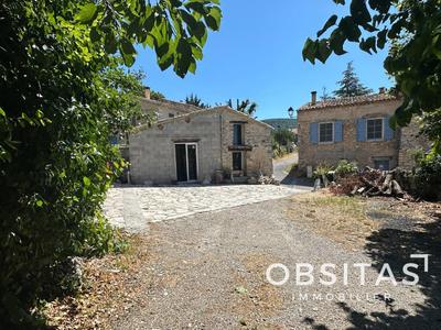 Maison - 169 m² - 7 pièces