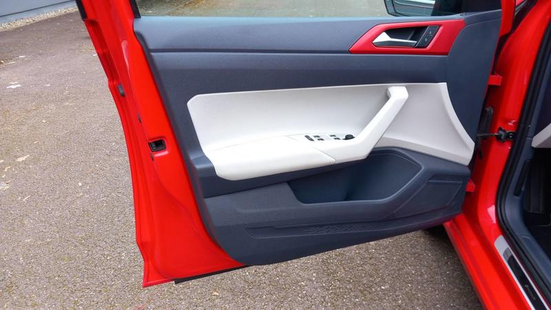 Volkswagen Polo VI 1.0 80 Beats