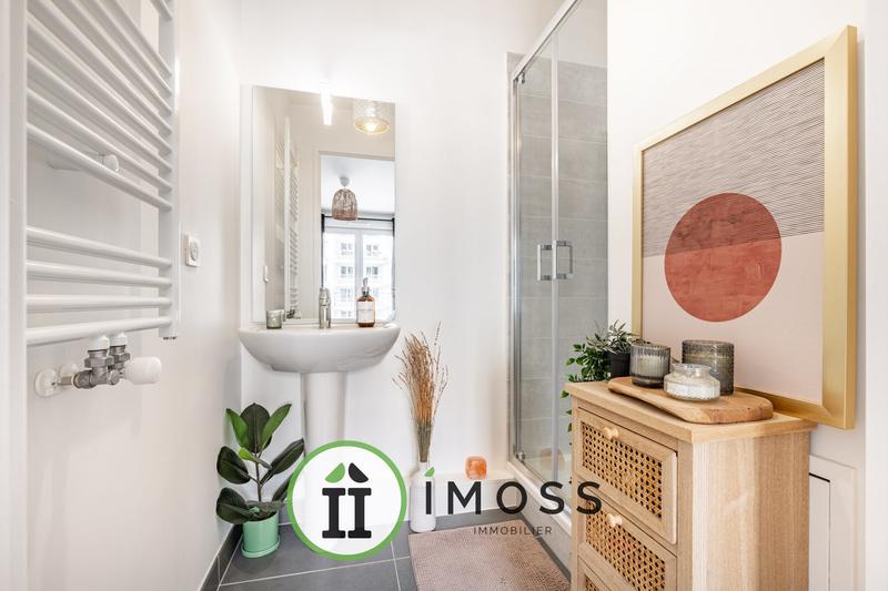 Appartement - 83 m² - 4 pièces