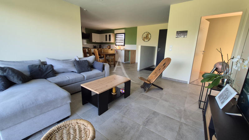 Maison - 114 m² - 5 pièces