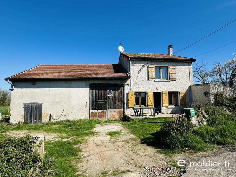 Maison - 94 m² - 5 pièces