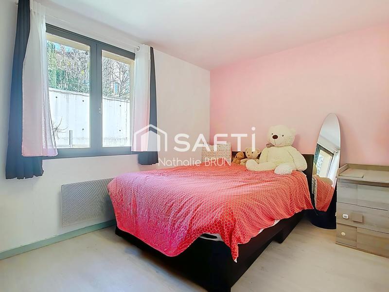 Maison - 101 m² - 5 pièces