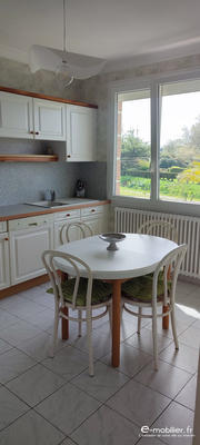 Maison - 120 m² - 8 pièces