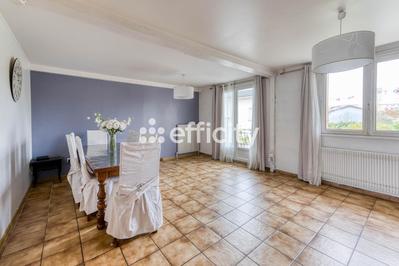 Pavillon - 183 m² - 9 pièces