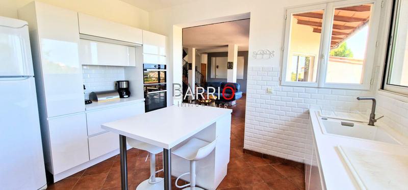 Maison - 145 m² - 5 pièces