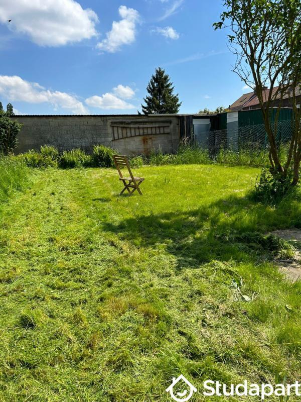 Chambre - 12 m² - 1 pièce