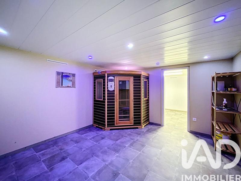Maison - 170 m² - 6 pièces