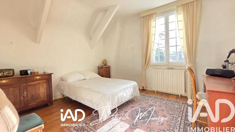 Maison - 99 m² - 5 pièces