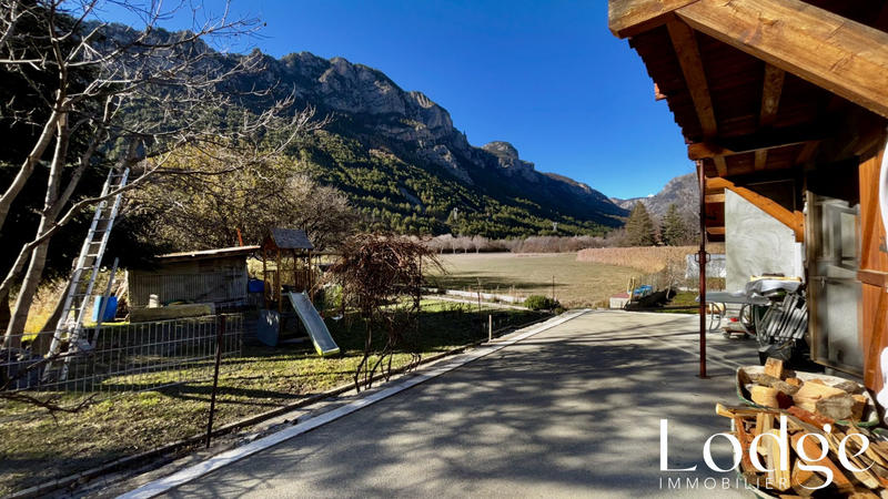 Maison - 150 m² - 7 pièces