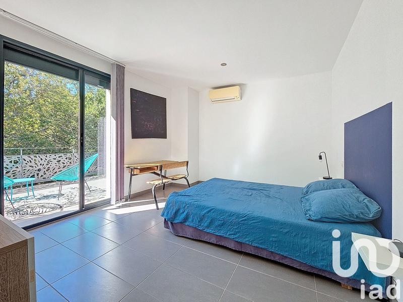 Maison - 185 m² - 7 pièces