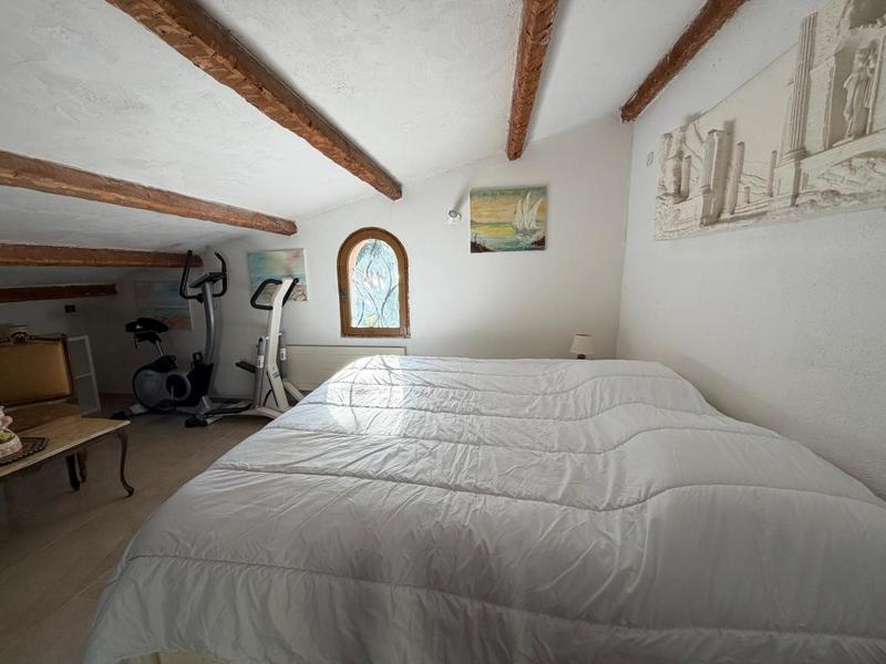 Appartement - 70 m² - 2 pièces