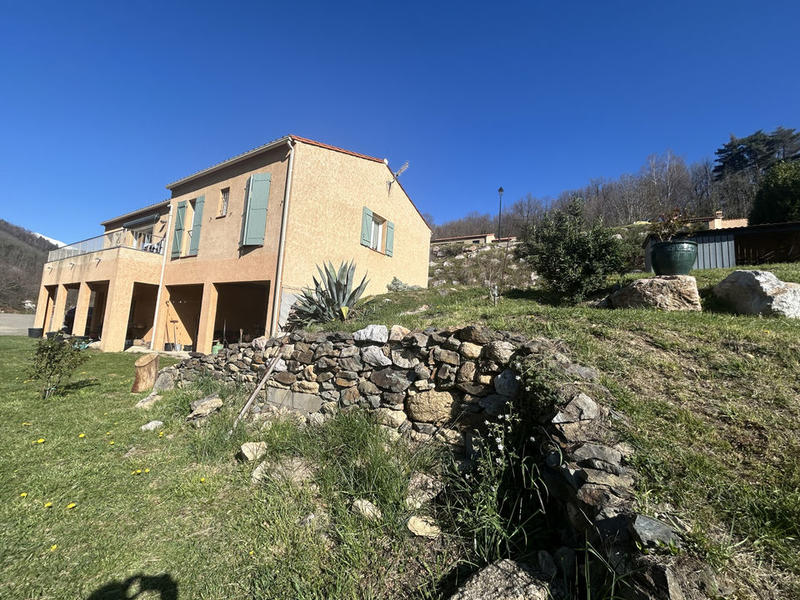 Villa - 121 m² - 5 pièces