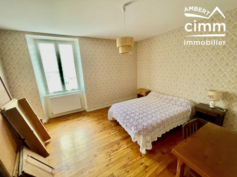 Maison - 209 m² - 8 pièces