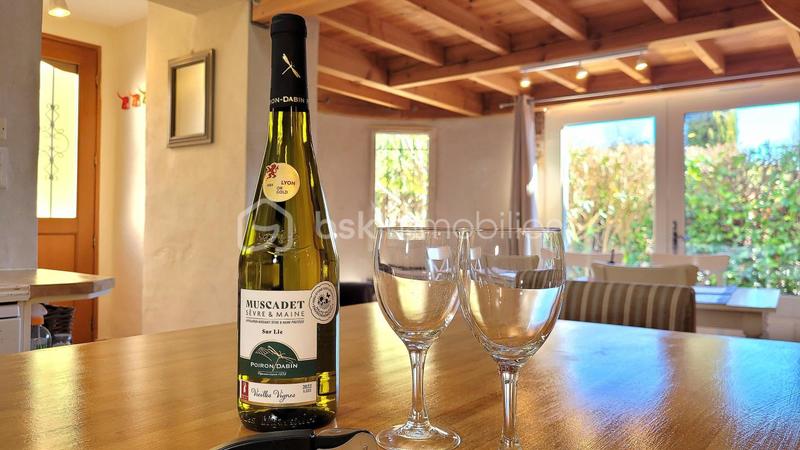 Maison en pierre - 65 m² - 3 pièces