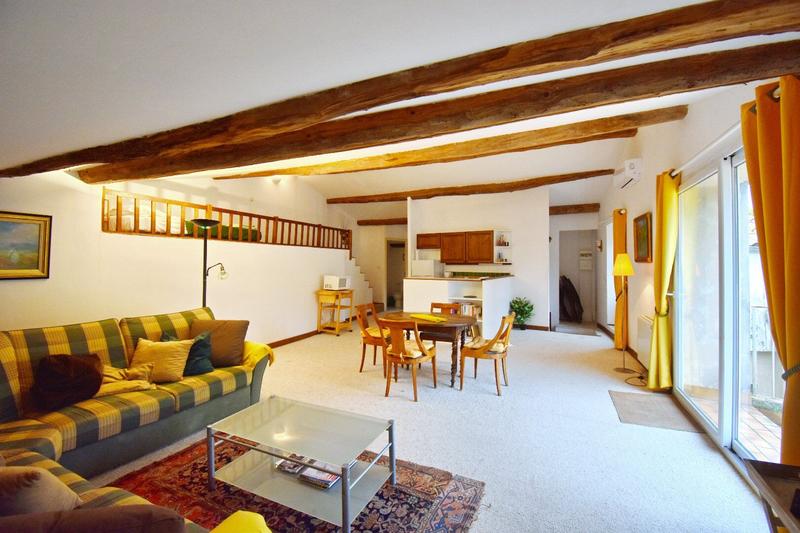 Appartement - 66 m² - 2 pièces