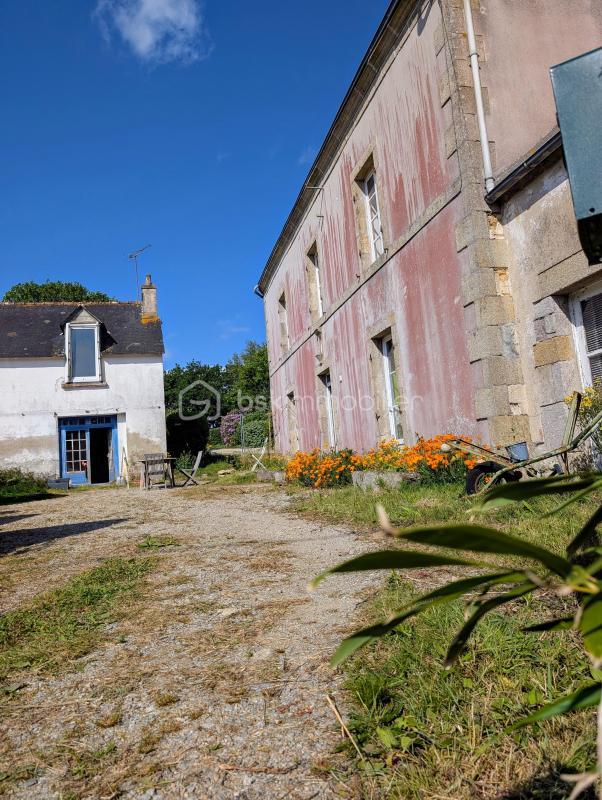 Maison - 182 m² - 7 pièces