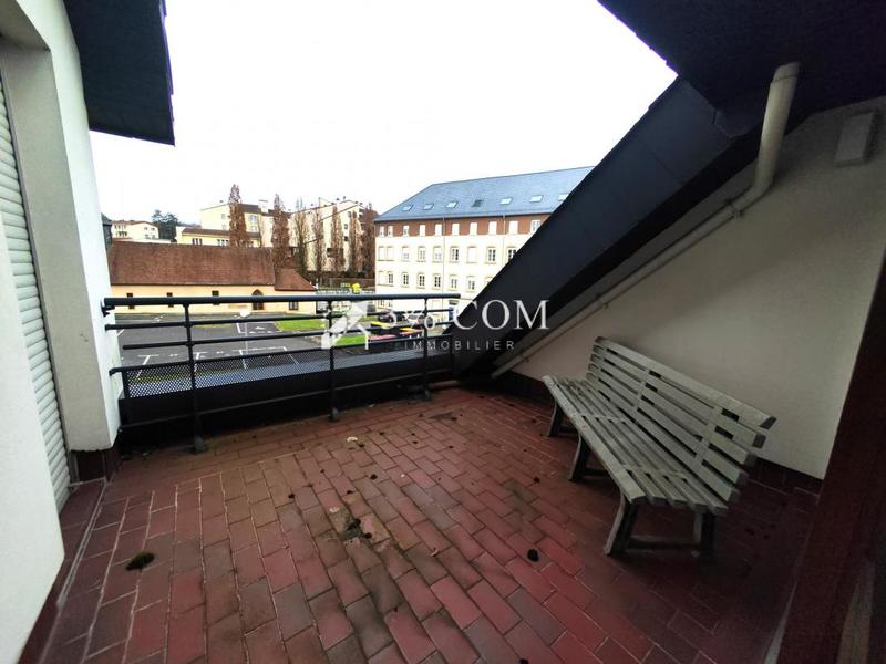 Maison - 293 m² - 12 pièces