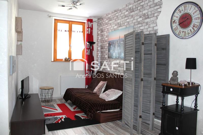 Maison - 242 m² - 8 pièces