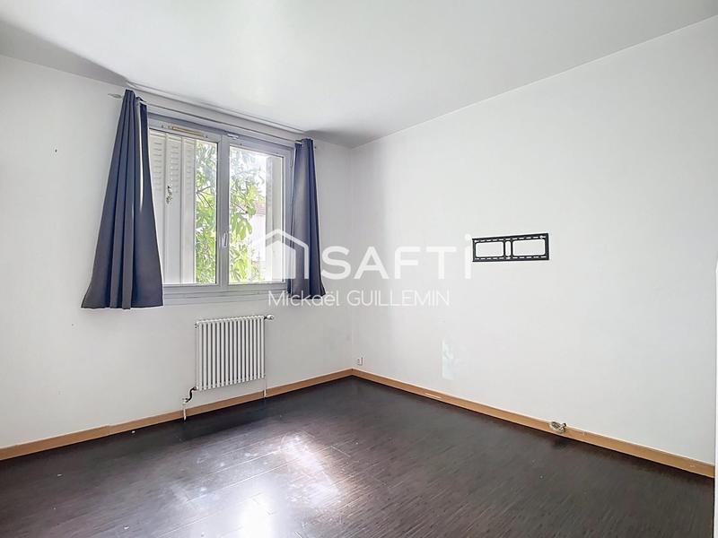 Maison - 219 m² - 8 pièces