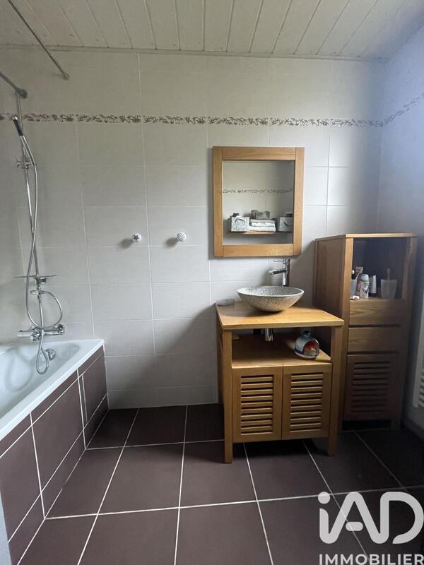 Maison - 110 m² - 5 pièces