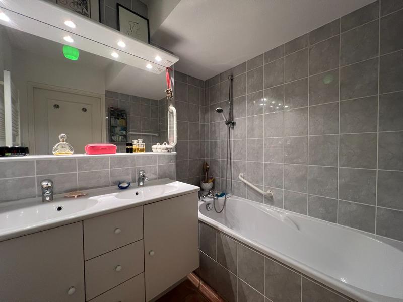 Appartement - 99 m² - 4 pièces