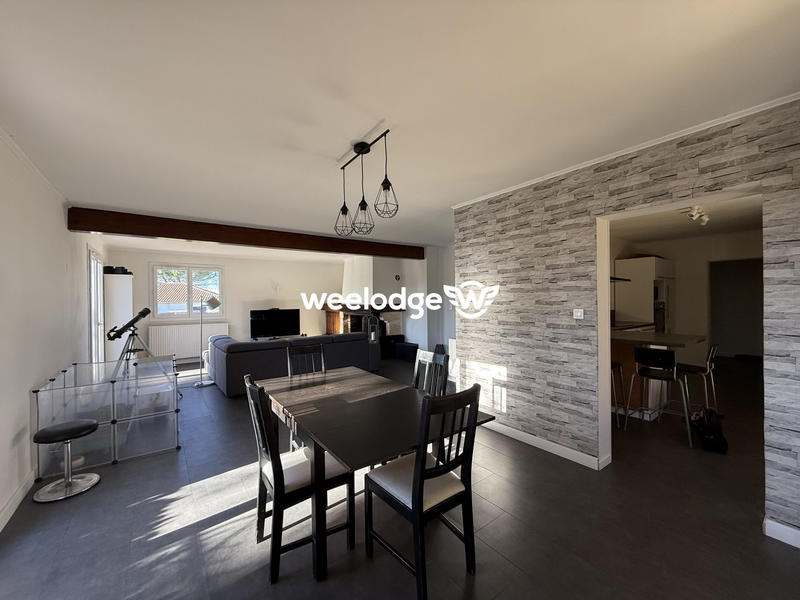 Maison - 147 m² - 6 pièces