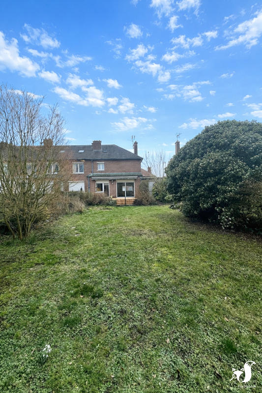 Maison - 95 m² - 4 pièces