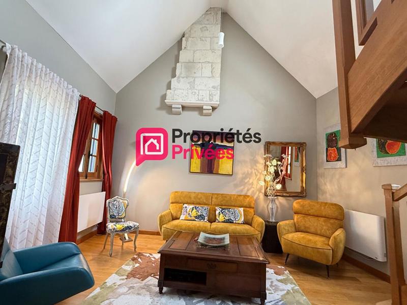 Maison - 274 m² - 12 pièces