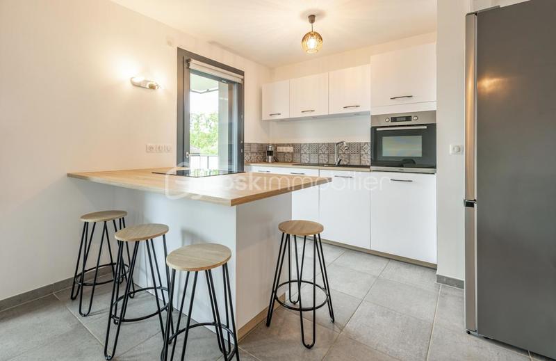 Appartement - 65 m² - 3 pièces