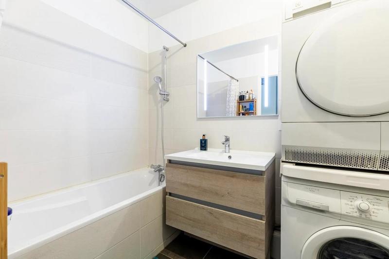 Appartement - 84 m² - 4 pièces