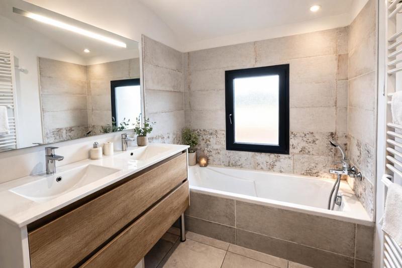 Maison - 174 m² - 8 pièces