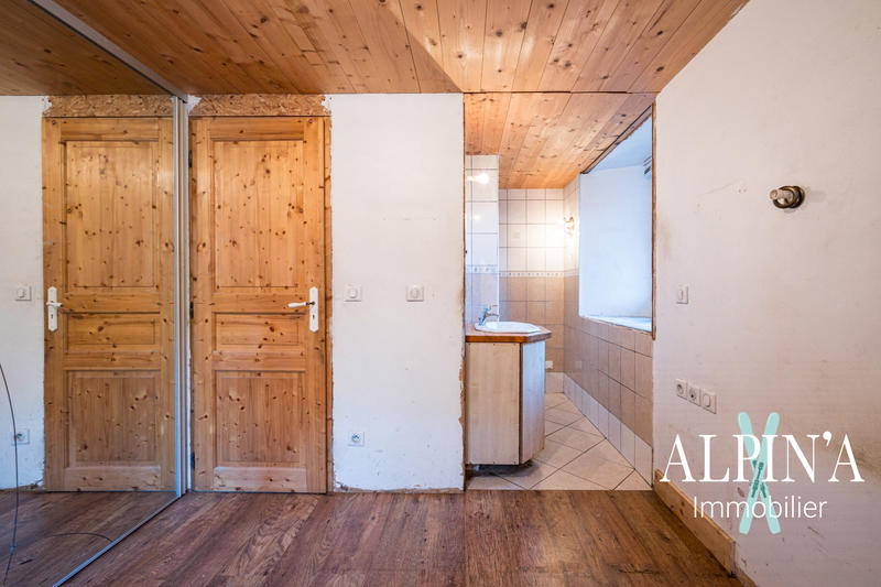 Maison - 99 m² - 2 pièces