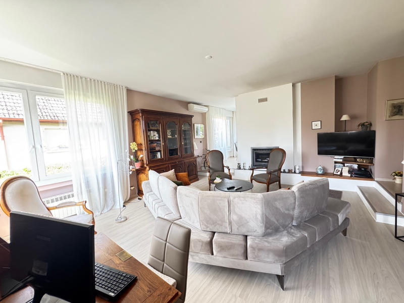 Maison - 127 m² - 5 pièces