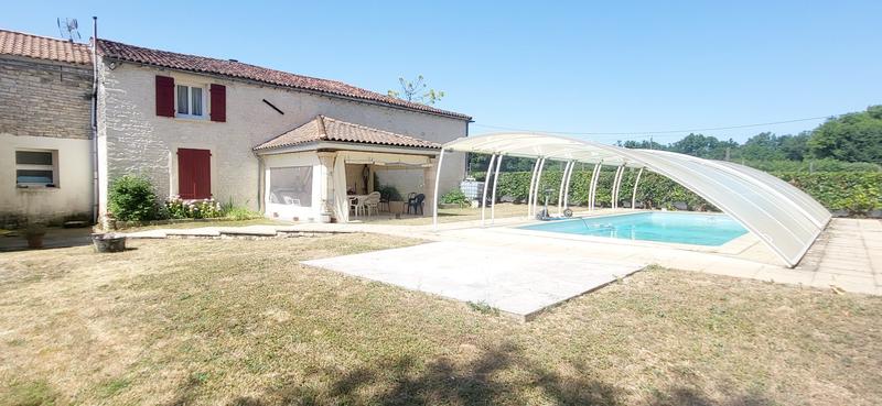 Maison ancienne - 203 m² - 7 pièces