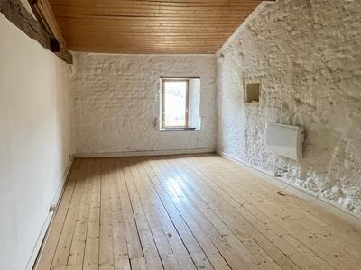 Maison ancienne - 240 m² - 7 pièces