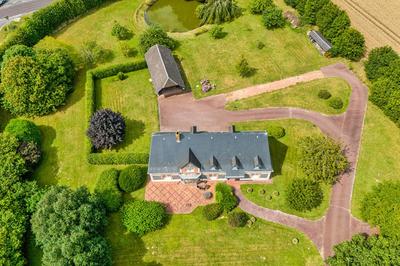 Maison - 275 m² - 7 pièces